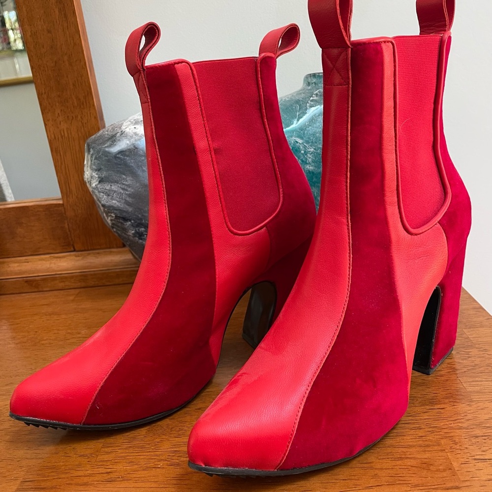 John Fluevog Le Mans Fast Cars Size 8 - Picture 2 of 9